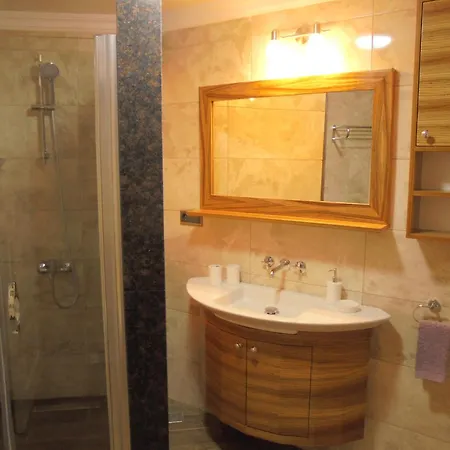 Xperia Park With Large Balcony And Seaview & Free Airport Shuttle Service Apartment